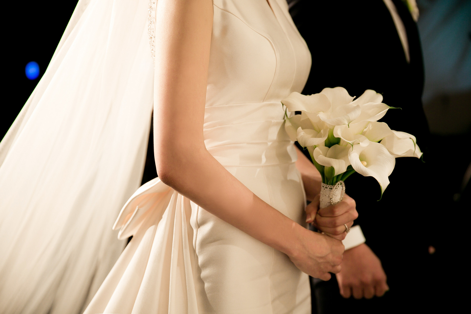 结婚条件法律规定是怎样的？禁止结婚条件是怎样的？