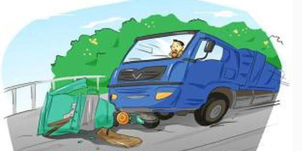 交通事故扣押车辆是否缴纳停车费？