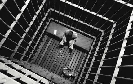 监狱减刑多久减一次?监狱减刑的条件和限度是怎样的?