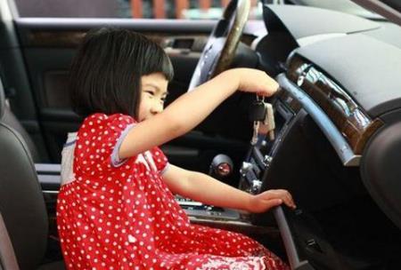 2022小孩坐副驾驶会扣分吗?坐副驾驶可以抱婴儿吗?